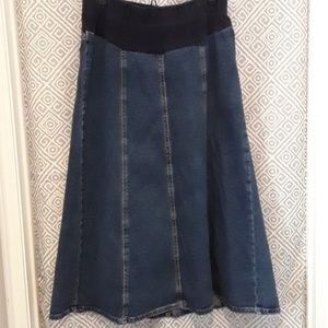 Motherhood Maternity Denim Jean Skirt size Medium